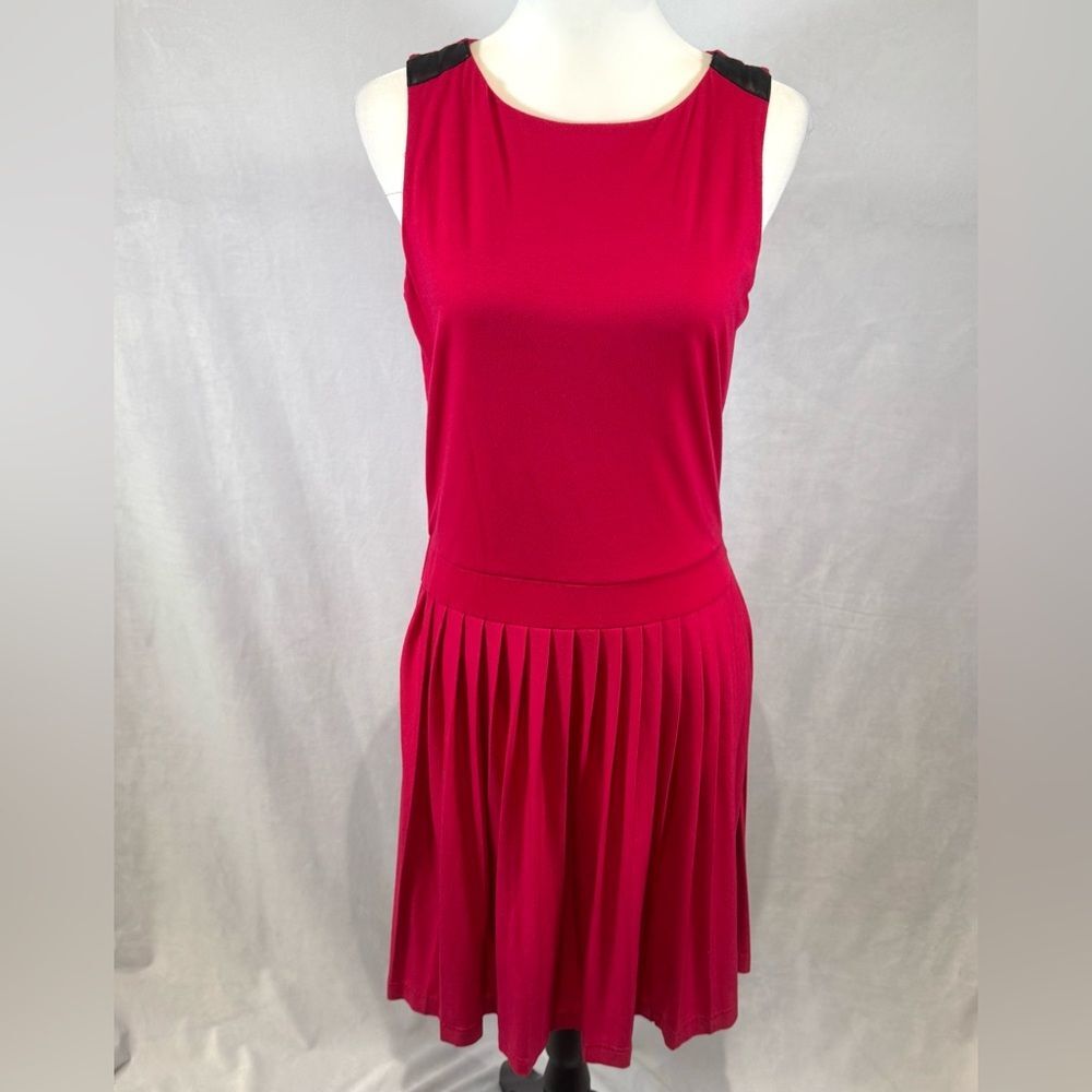 Cynthia Rowley dark pink dress with leather detail and pleated skirt size medium